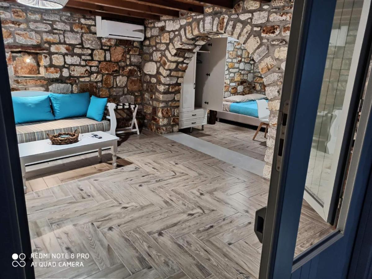 Villa Delfinaki Lionas Eksteriør billede